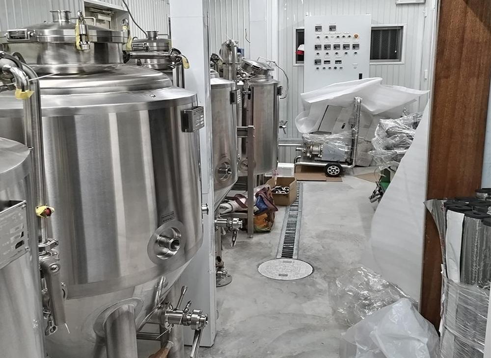 Brewery equipment,beer brewing equipment,beer equipment, Brewery equipment for sale, brewing equipment,small brewery equipment,brewhouse, fermenter,